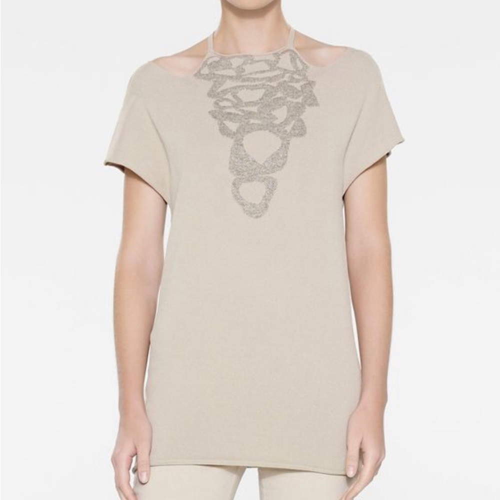 SARAH PACINI NWOT UNIQUE CHIC LONG KNIT TOP WITH PEWTER METALLIC DESIGN Beige OS
